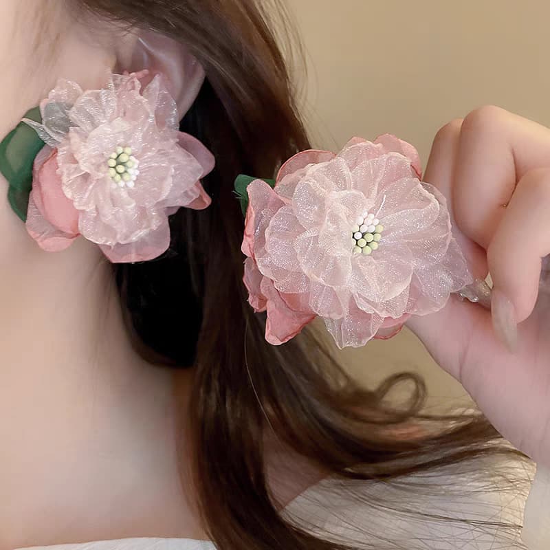 Why Fabric Flower Earrings Are Trending in Fast Fashion