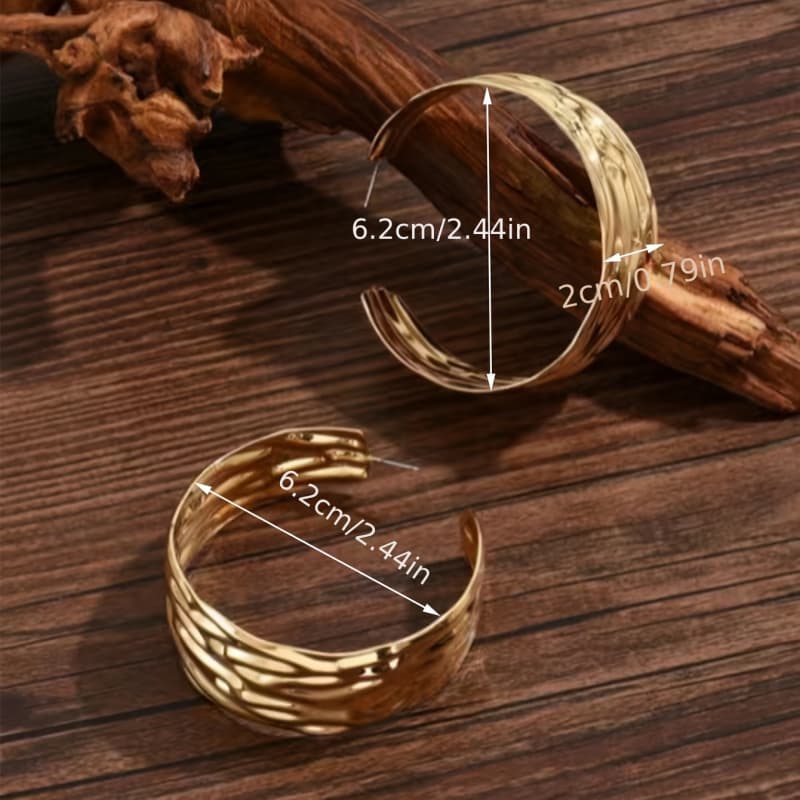ABL Exaggerated Alloy Earrings 01