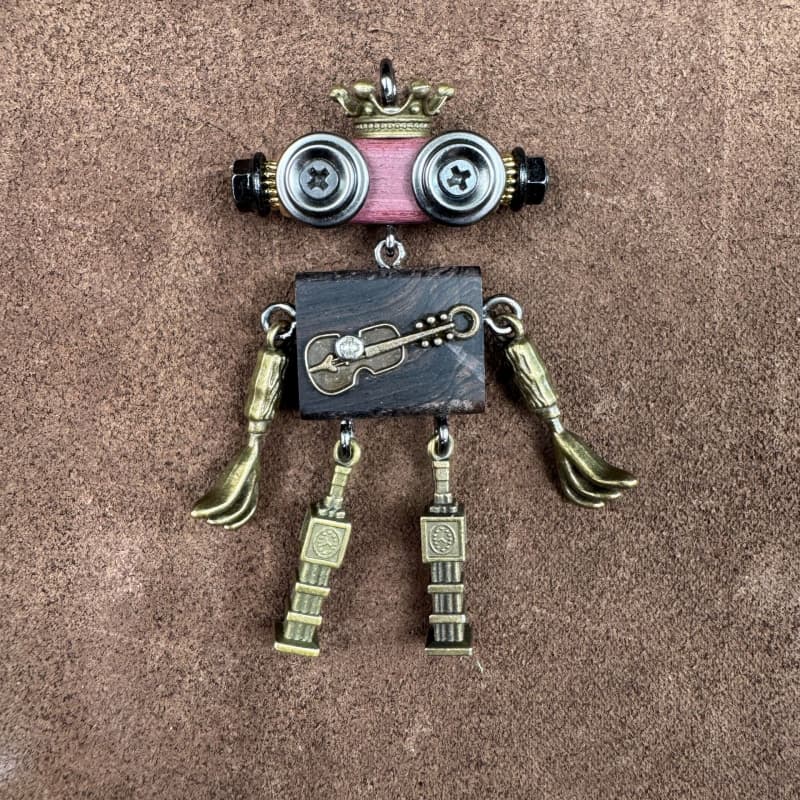 JQR Handmade Robot Pendant 01