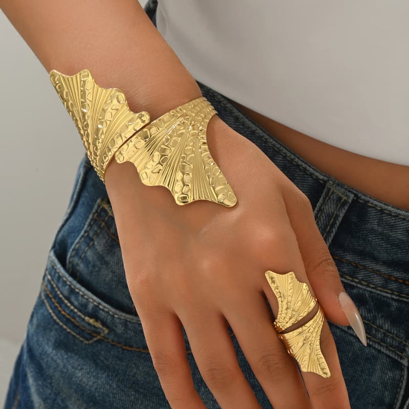 2ABL Exaggerated Alloy Bracelets 03