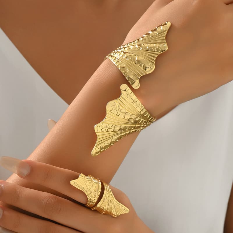 2ABL Exaggerated Alloy Bracelets 03