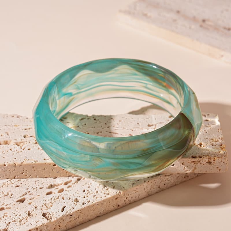 JQ Acrylic Bracelet 02
