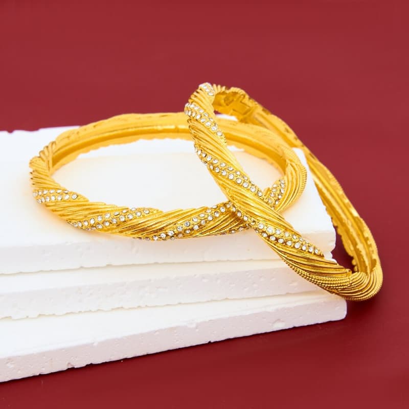 HM Gold-plated Bracelets 02