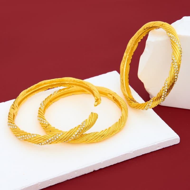 HM Gold-plated Bracelets 02