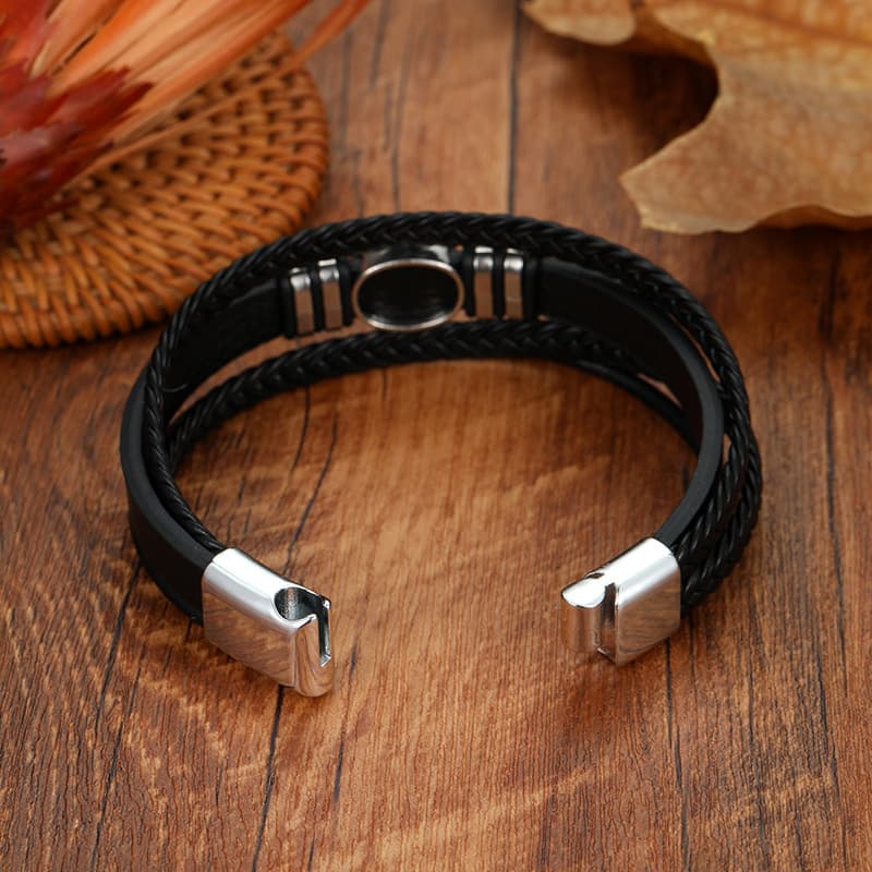 HJA Leather Bracelets 01