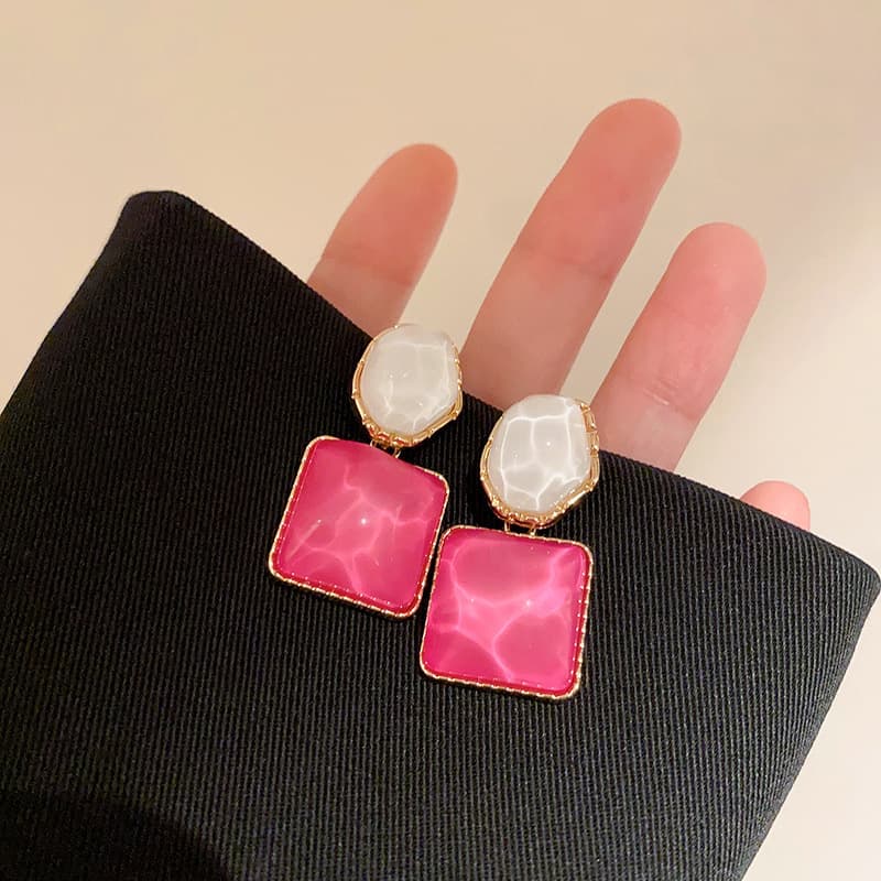 JCA Fast Fashion Earrings 01