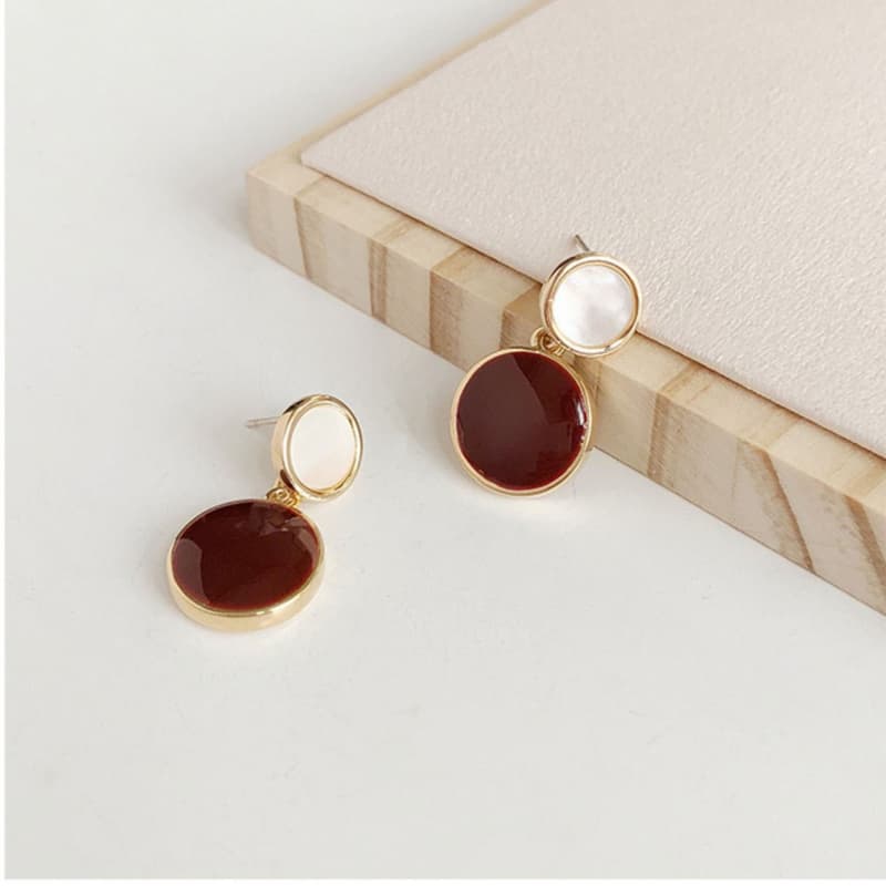 JCA Fast Fashion Earrings 02