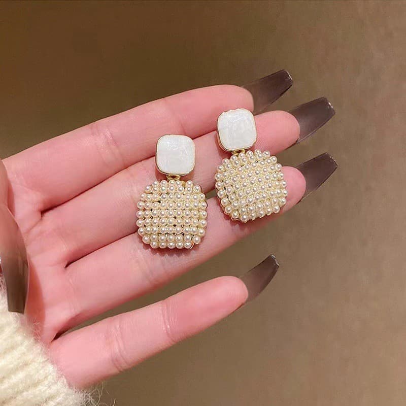 JCA Fast Fashion Earrings 03