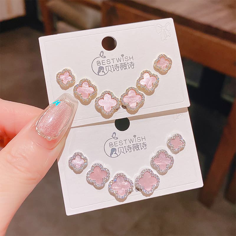 MKA Gold-plated Copper Earrings 01