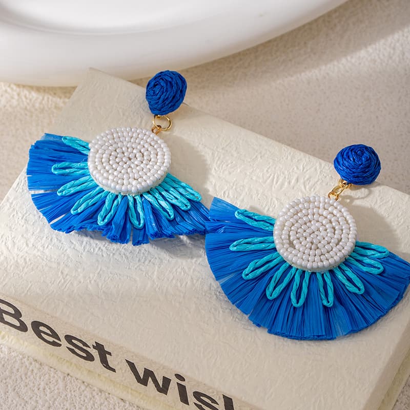 QHA Holiday-style Rafi Grass Earrings 02