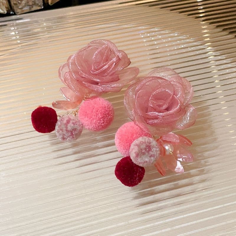 WLA Elegant Flower Earrings 02