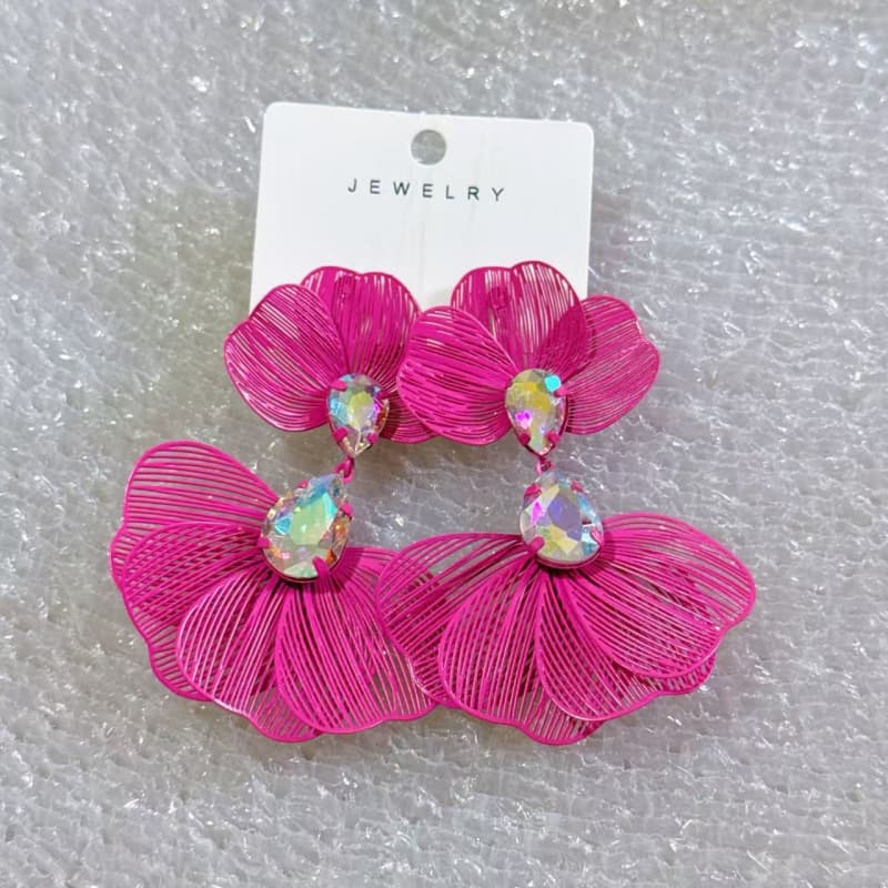 MLA Hollowed-out Metal Earrings 01